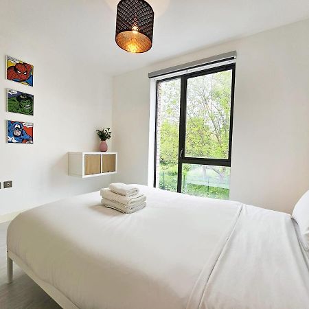 Centrally Located Spacious Flat Near Canary Wharf Londres Exterior foto