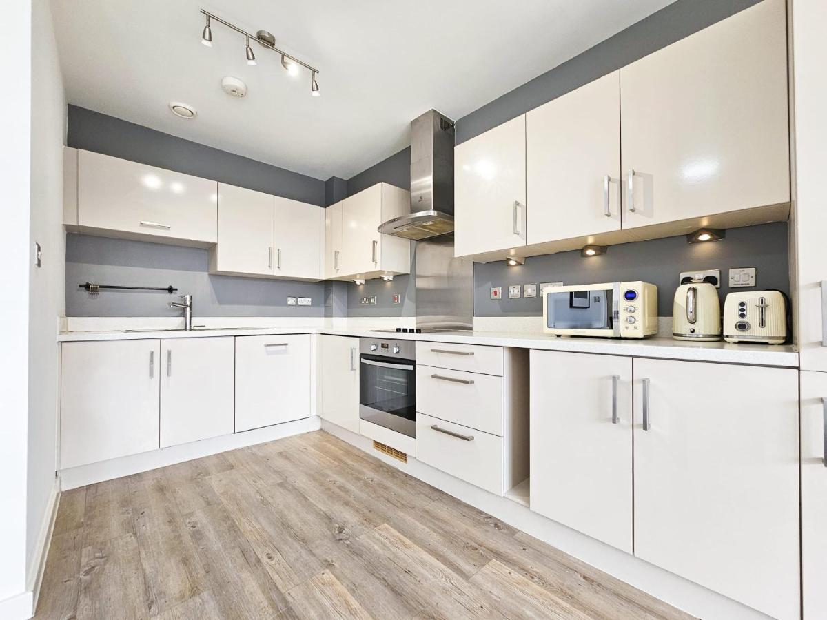Centrally Located Spacious Flat Near Canary Wharf Londres Exterior foto